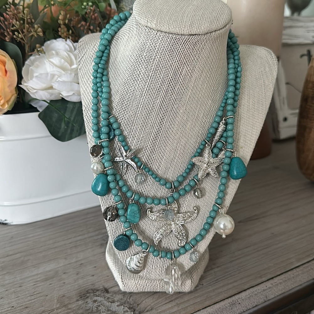 LOFT Turquoise Starfish Beaded Necklace NWT!